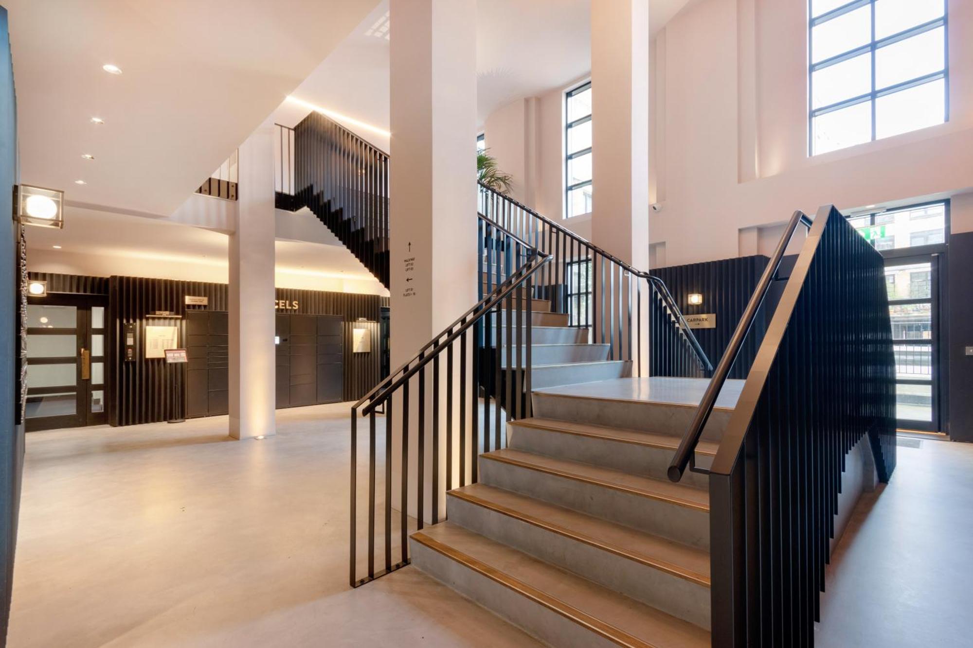 2 Bed Bethnal Green Penthouse Londra Esterno foto